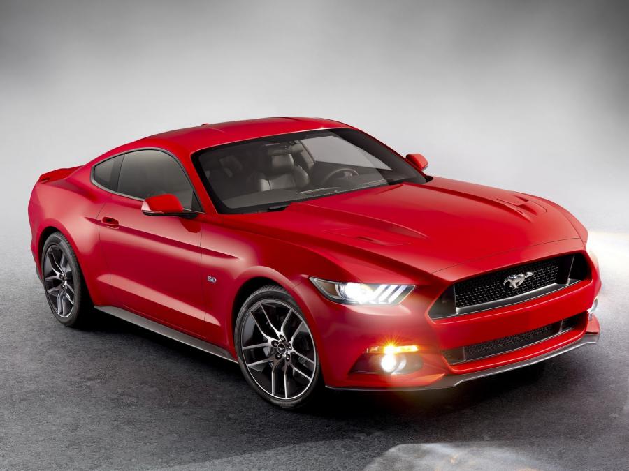  Ford Mustang GT 2015 года  (фото 20 из 93)